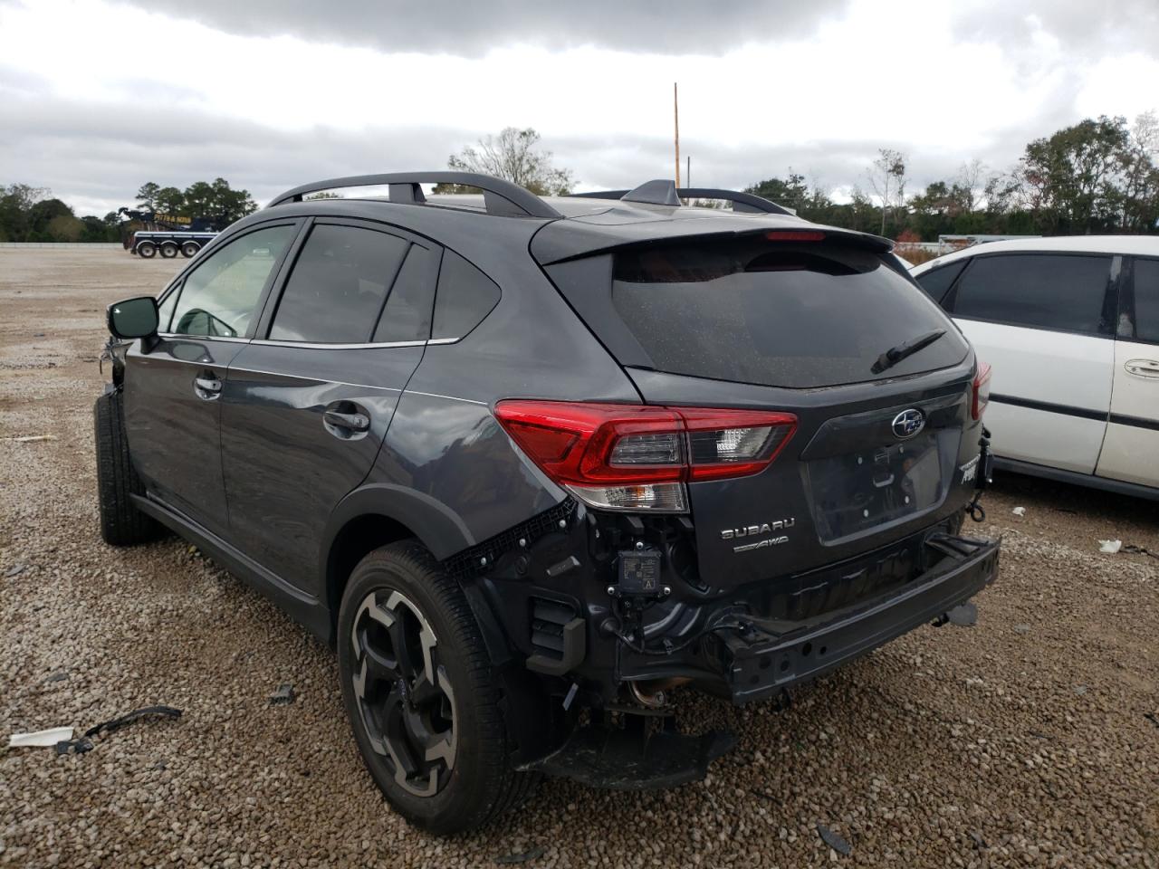 Photo 3 from auction – 2021 SUBARU CROSSTREK with VIN JF2GTHMC3M8355004