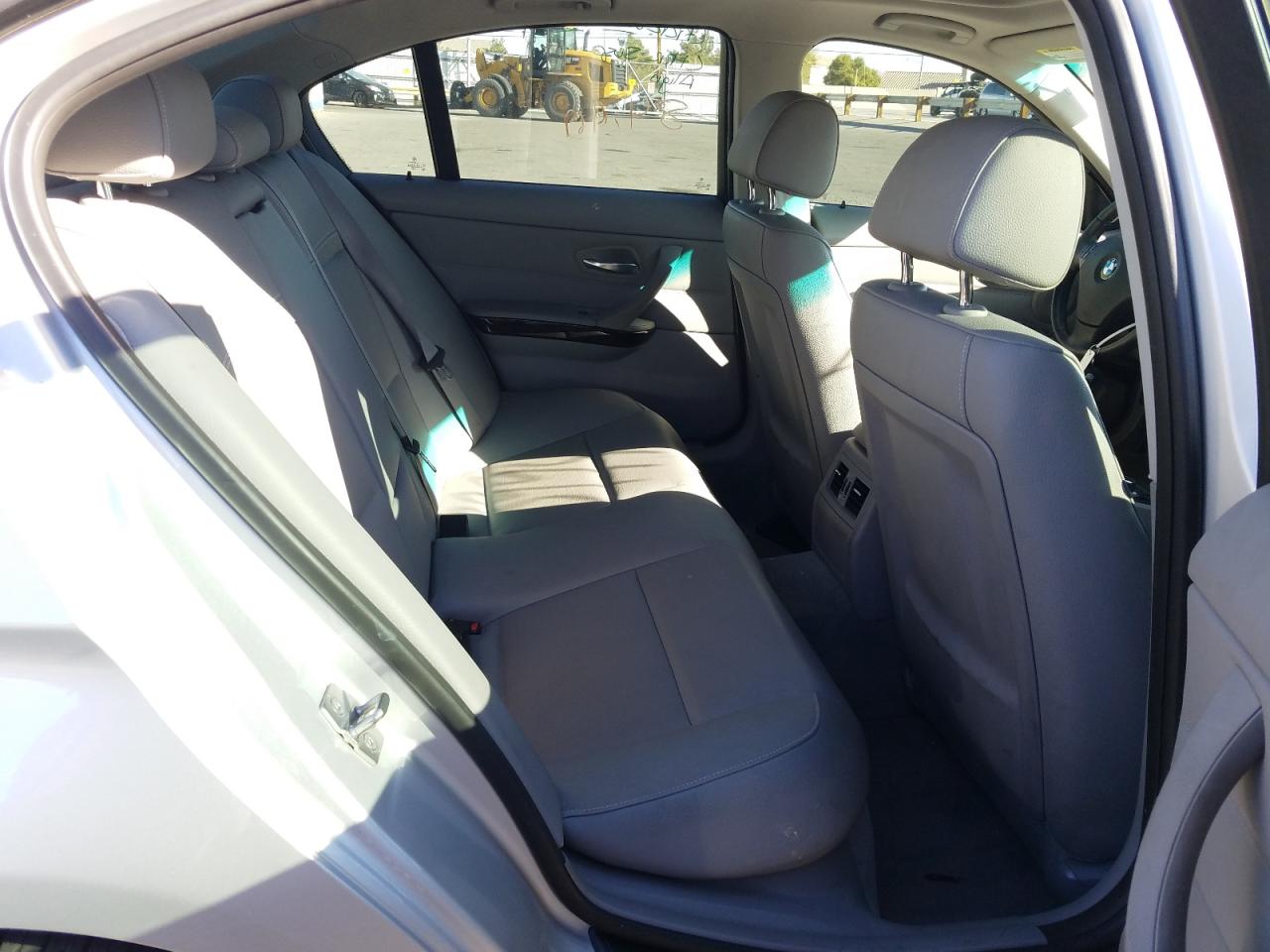 Foto 6 de la subasta – 2011 BMW 328 I SULE con VIN WBAPH5C55BA441709