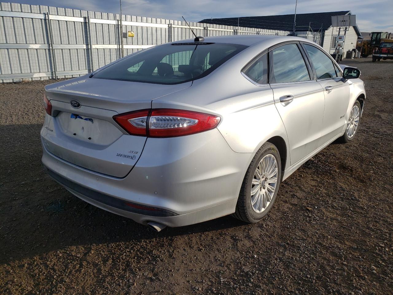 Photo 4 from auction – 2015 FORD FUSION SE with VIN 3FA6P0LU7FR295701