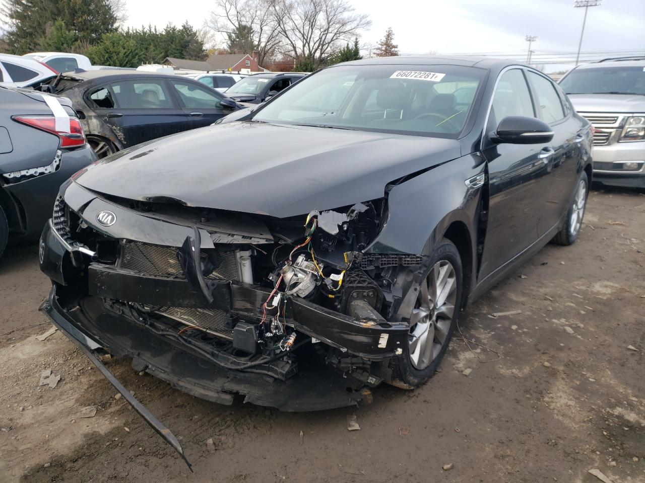 Photo 2 from auction – 2018 KIA OPTIMA EX with VIN 5XXGU4L32JG231496