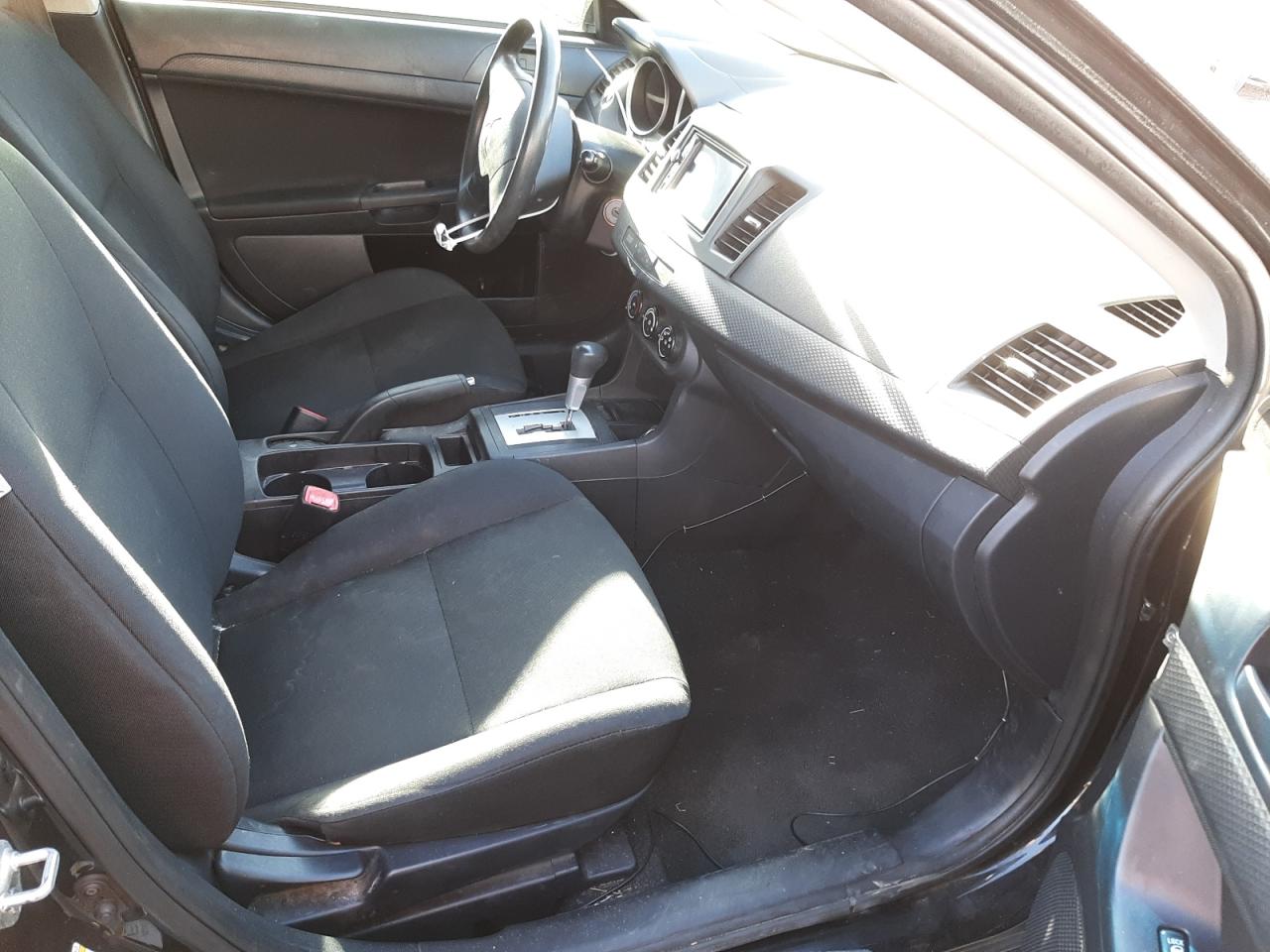 Photo 5 from auction – 2010 MITSUBISHI LANCER DE with VIN JA32U1FU1AU003463