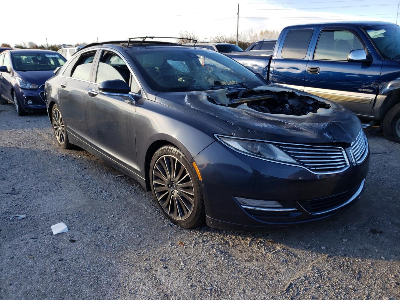 Photo 3 from auction – 2014 LINCOLN MKZ with VIN 3LN6L2GK3ER800461