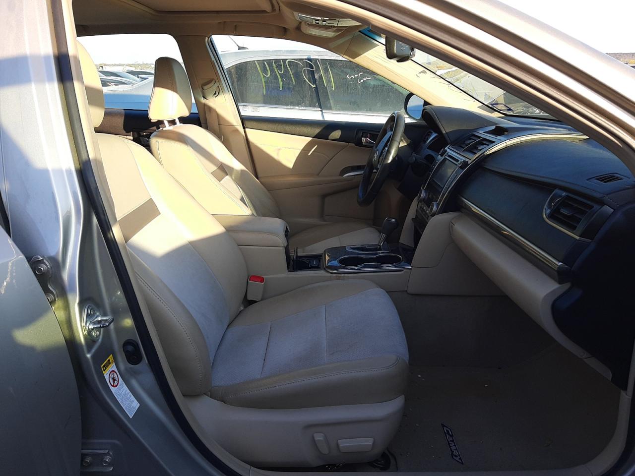 Photo 5 from auction – 2013 TOYOTA CAMRY HYBR with VIN 4T1BD1FK2DU077068