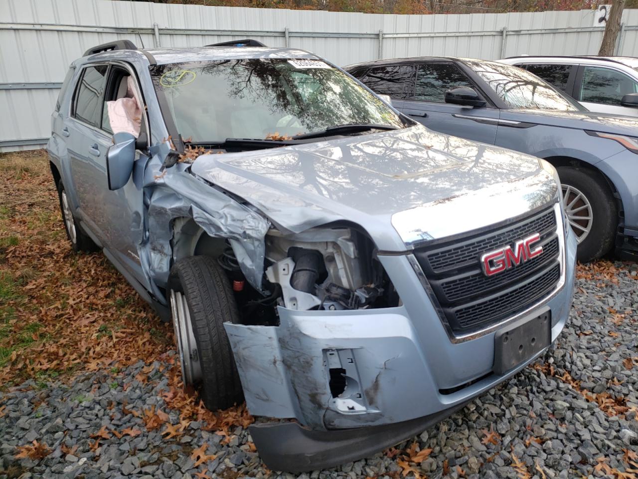 GMC TERRAIN SL 2014 with VIN 2GKFLXE33E6324463 - Photo from auction