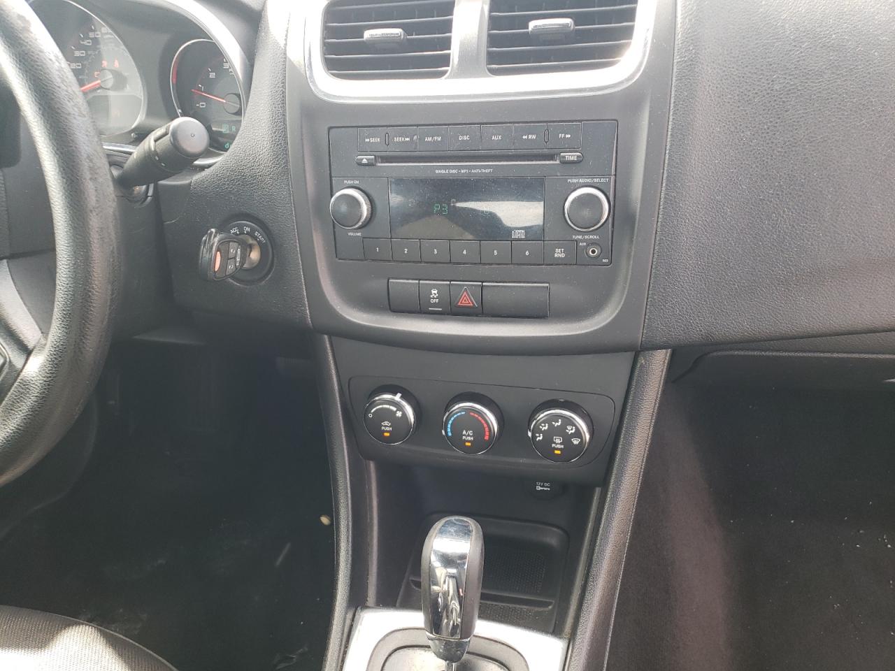 Photo 9 from auction – 2014 DODGE AVENGER SE with VIN 1C3CDZAB9EN126054