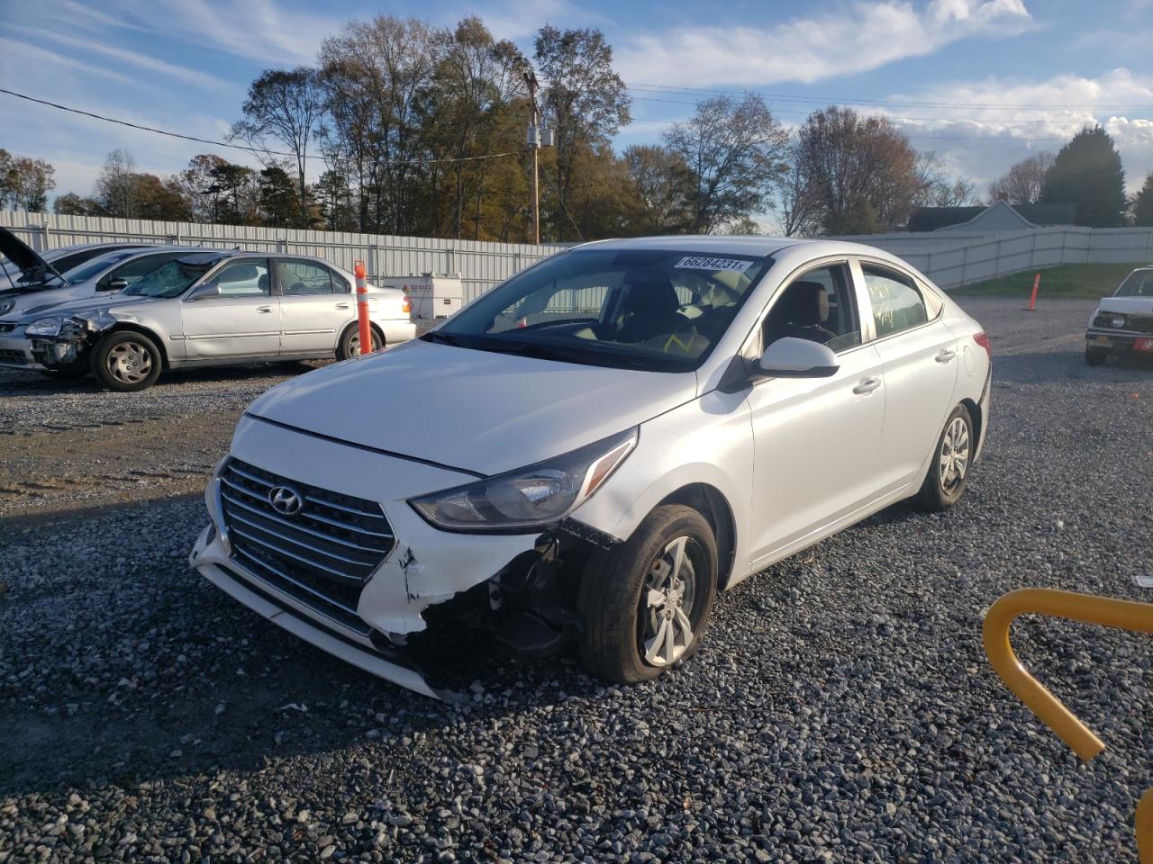 Photo 2 from auction – 2019 HYUNDAI ACCENT SE with VIN 3KPC24A30KE061799