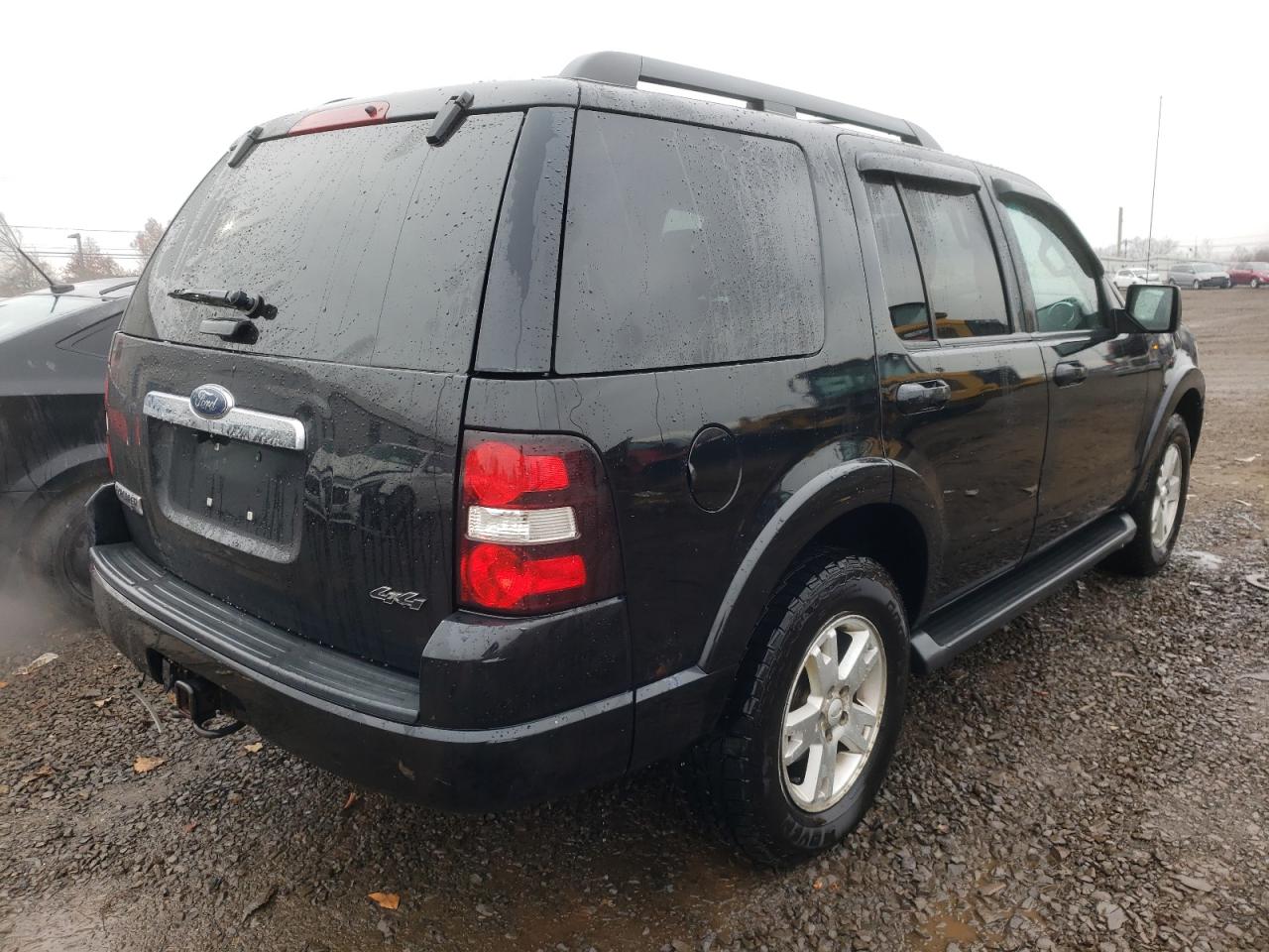 Photo 4 from auction – 2009 FORD EXPLORER X with VIN 1FMEU73EX9UA24091