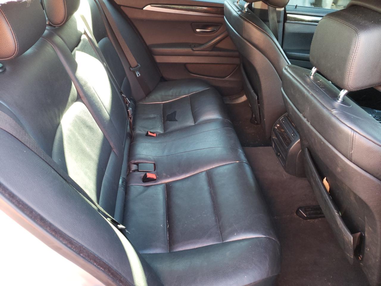 Photo 6 from auction – 2013 BMW 528 XI with VIN WBAXH5C53DD107535