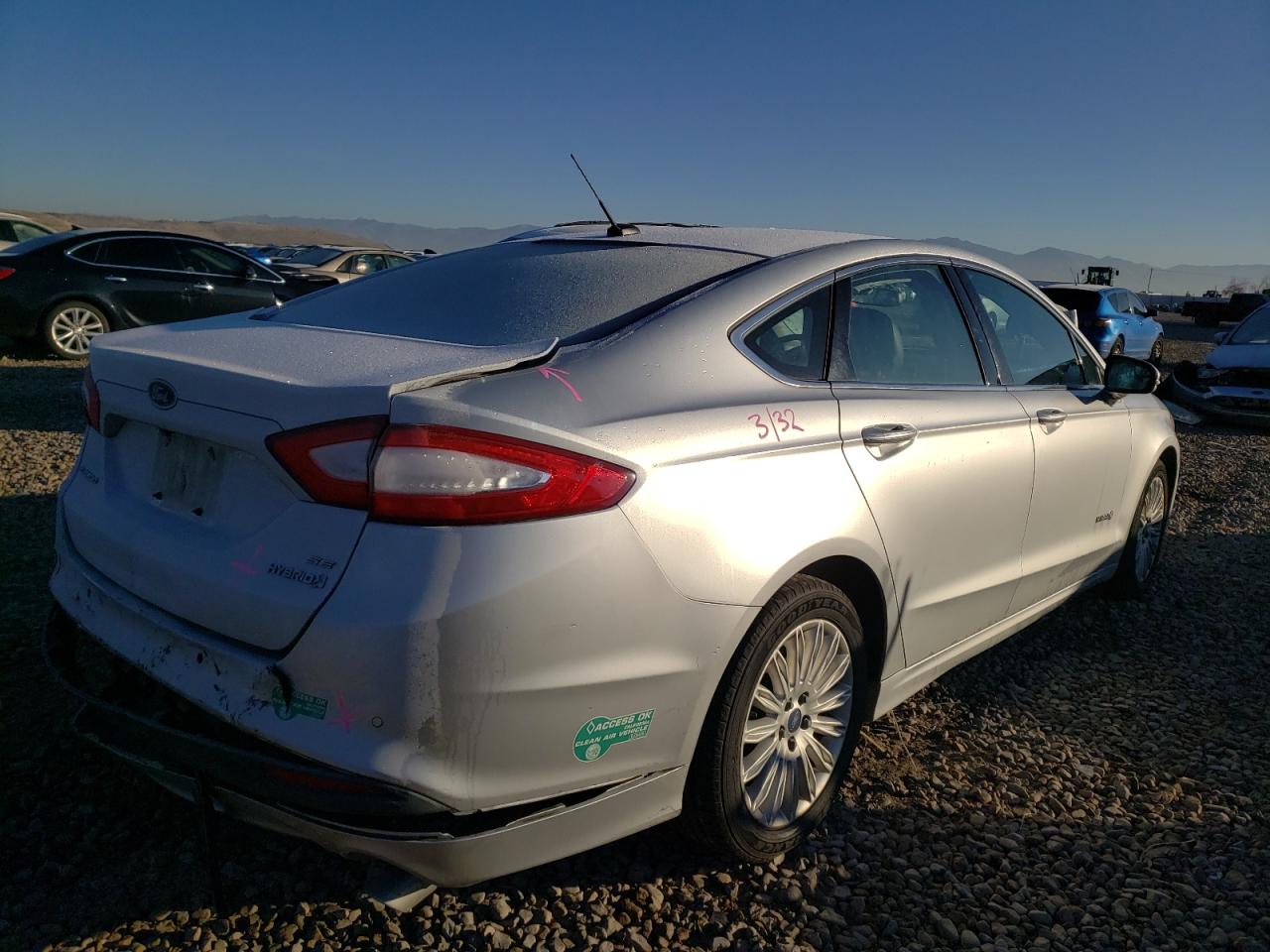 Photo 4 from auction – 2013 FORD FUSION SE with VIN 3FA6P0LU7DR381457