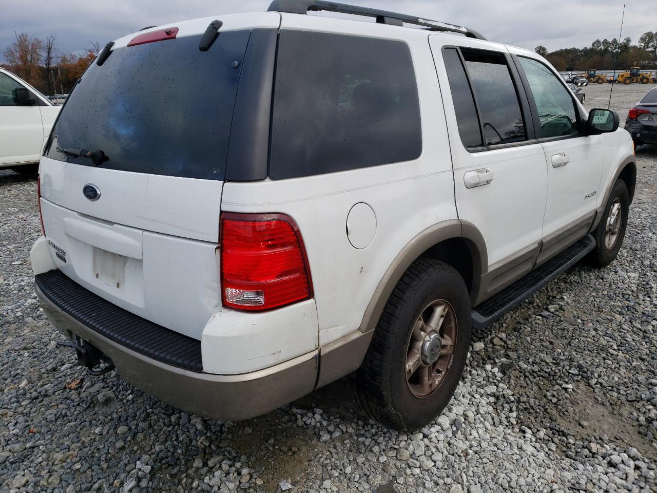 Photo 4 from auction – 2002 FORD EXPLORER E with VIN 1FMZU64E52UA04881