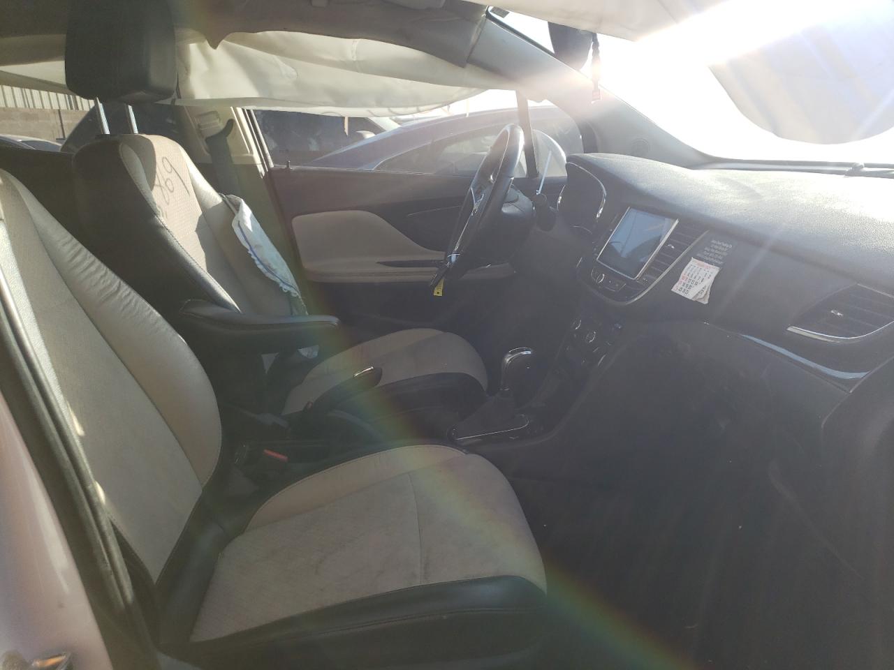 Photo 5 from auction – 2017 BUICK ENCORE PRE with VIN KL4CJASB4HB029378