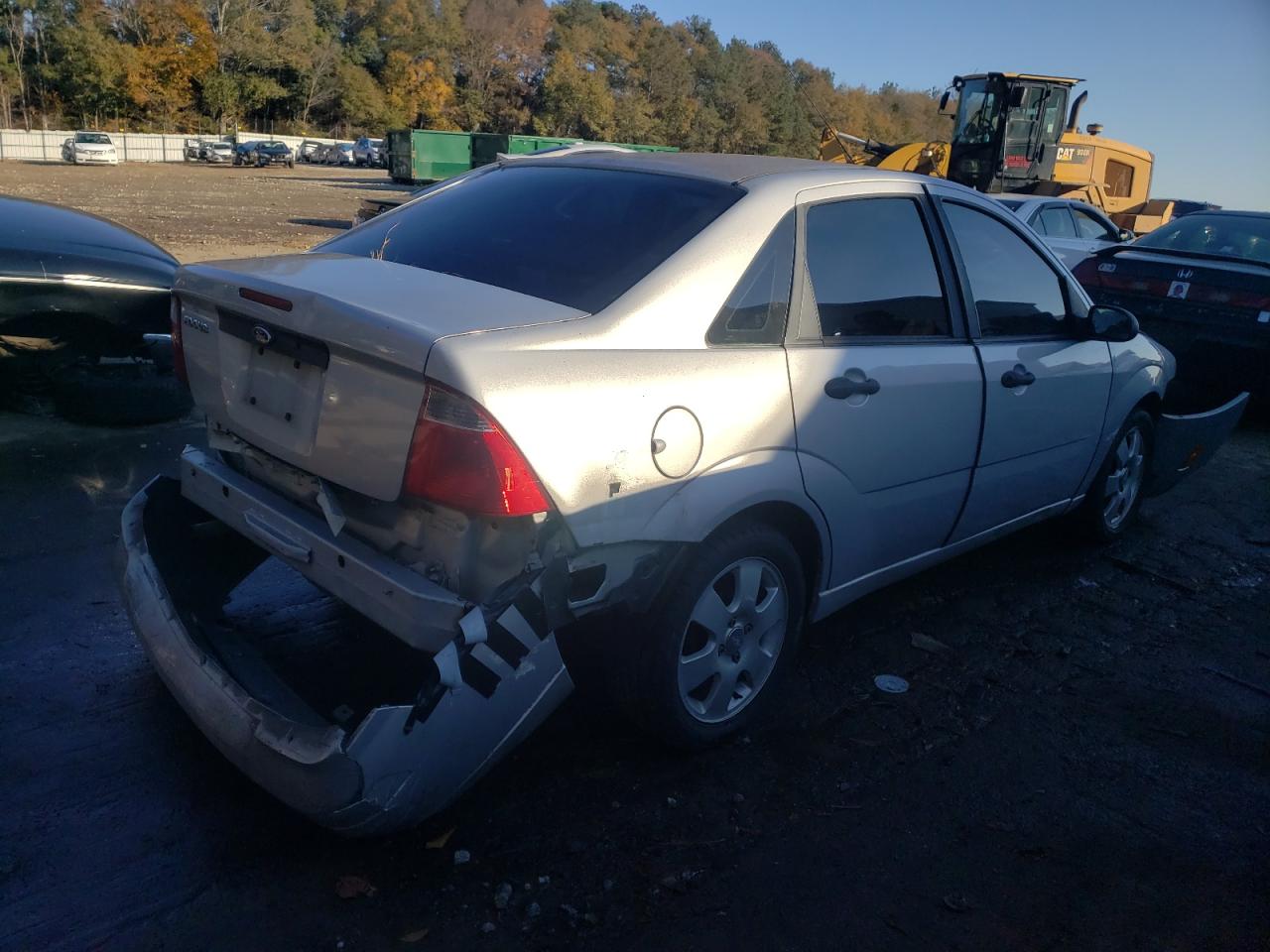 Photo 4 from auction – 2007 FORD FOCUS ZX4 with VIN 1FAFP34N07W355616