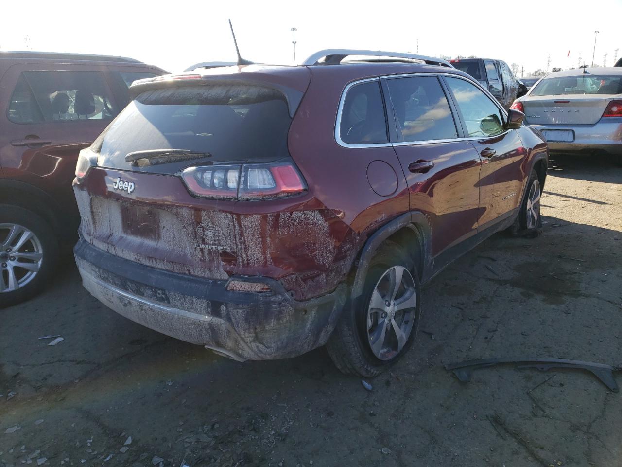 Photo 4 from auction – 2019 JEEP CHEROKEE L with VIN 1C4PJMDX3KD140713