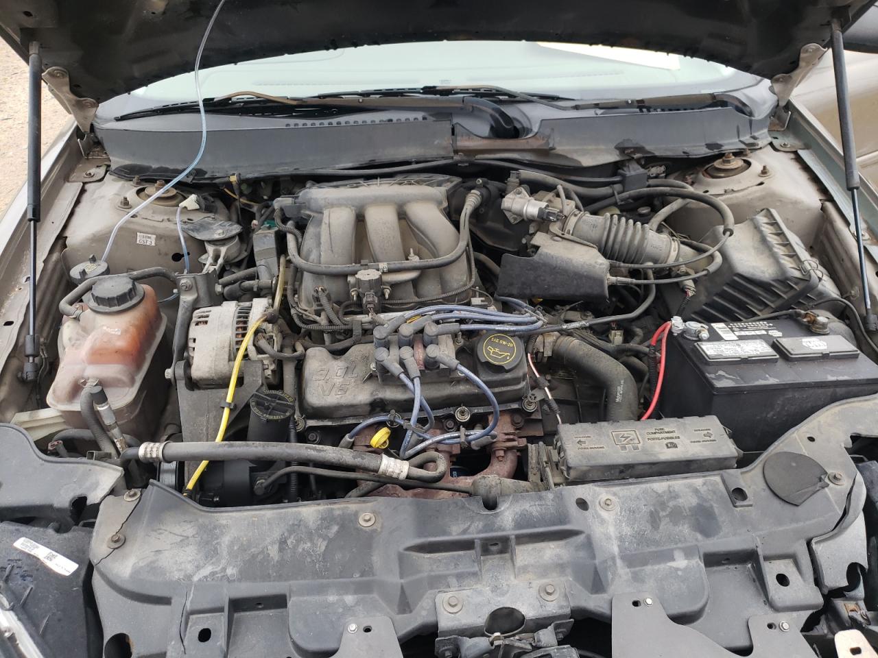 Photo 7 from auction – 2005 FORD TAURUS SE with VIN 1FAFP53U75A258539