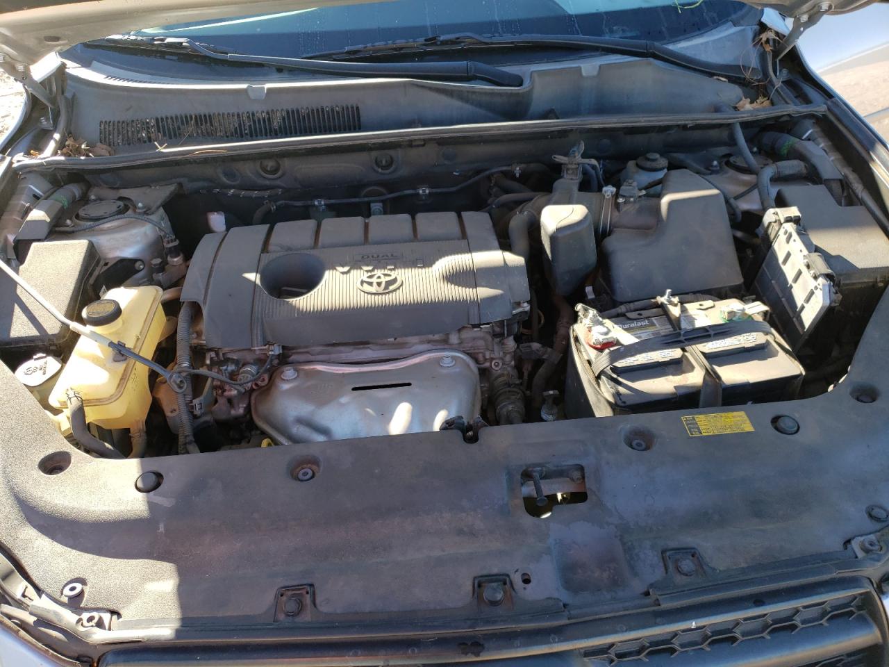 Photo 7 from auction – 2011 TOYOTA RAV4 with VIN 2T3ZF4DV2BW091029