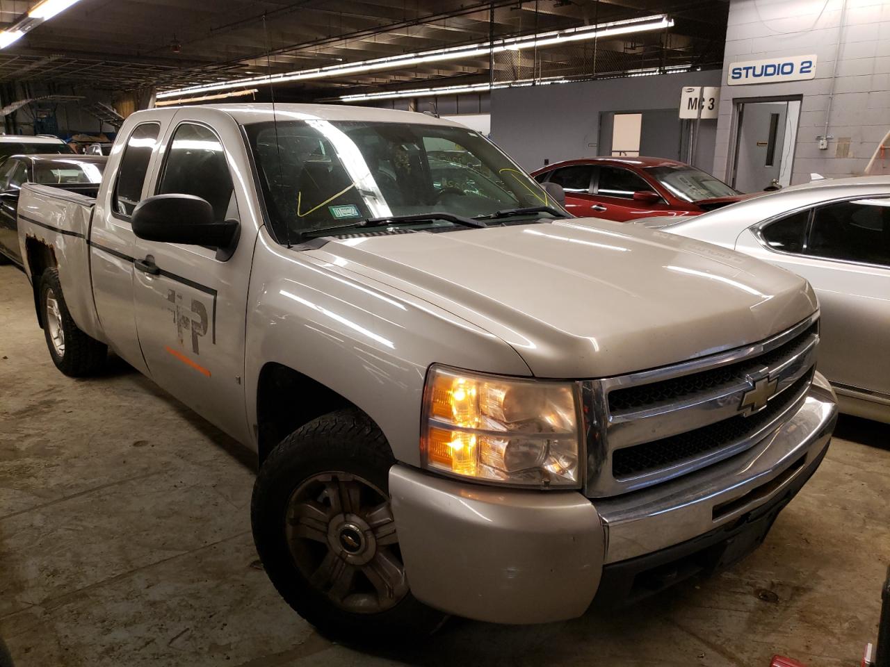 CHEVROLET SILVERADO 2009 with VIN 1GCEK29099Z126705 - Photo from auction