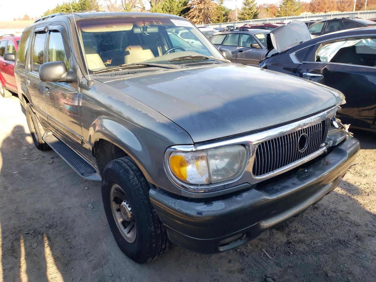MERCURY MOUNTAINEE 2000 with VIN 4M2ZU76E6YUJ19452 - Photo from auction