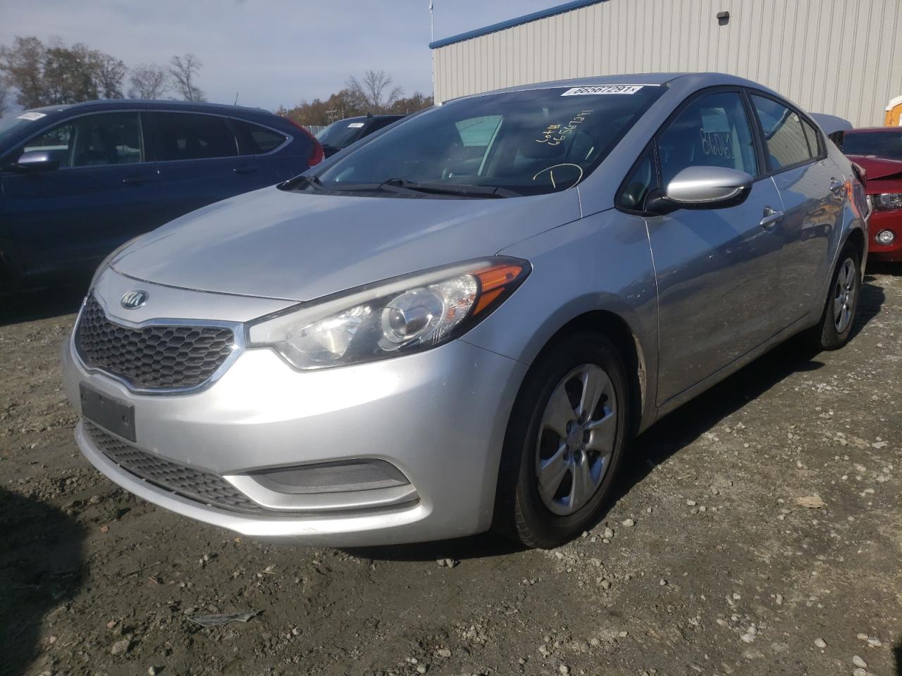 Photo 2 from auction – 2015 KIA FORTE LX with VIN KNAFK4A61F5281992