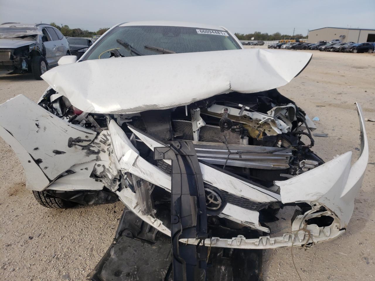 Photo 9 from auction – 2020 TOYOTA COROLLA LE with VIN 5YFEPRAE7LP124342