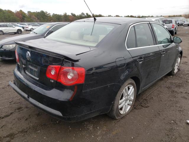Photo 4 from auction – 2007 VOLKSWAGEN JETTA WOLF with VIN 3VWEG71K27M140078