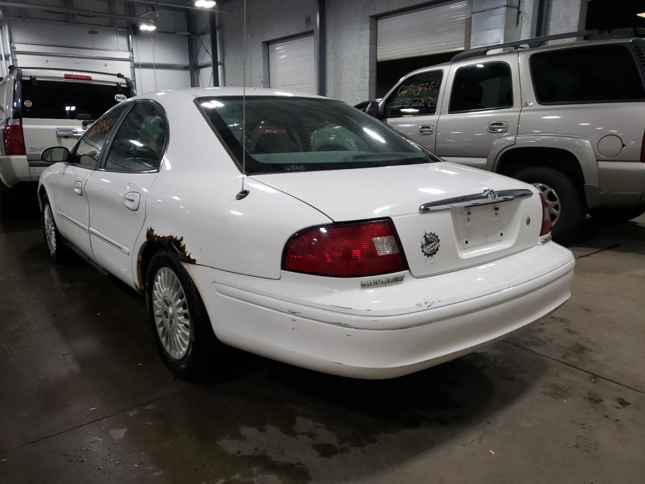 Photo 3 from auction – 2002 MERCURY SABLE with VIN 1MEFM50U92G638223
