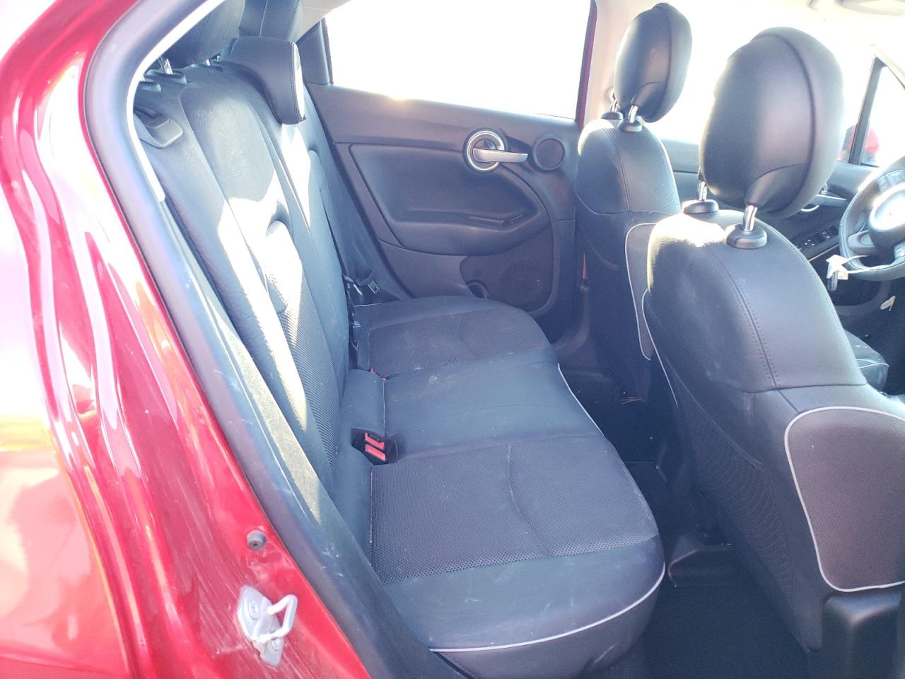 Photo 6 from auction – 2016 FIAT 500X TREKK with VIN ZFBCFXCT0GP384165