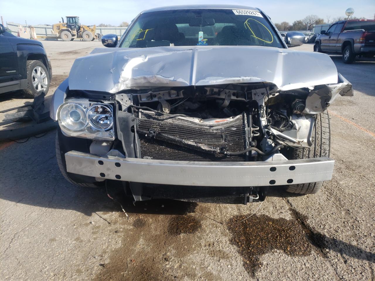 Photo 9 from auction – 2006 CHRYSLER 300C with VIN 2C3KA63H96H536108