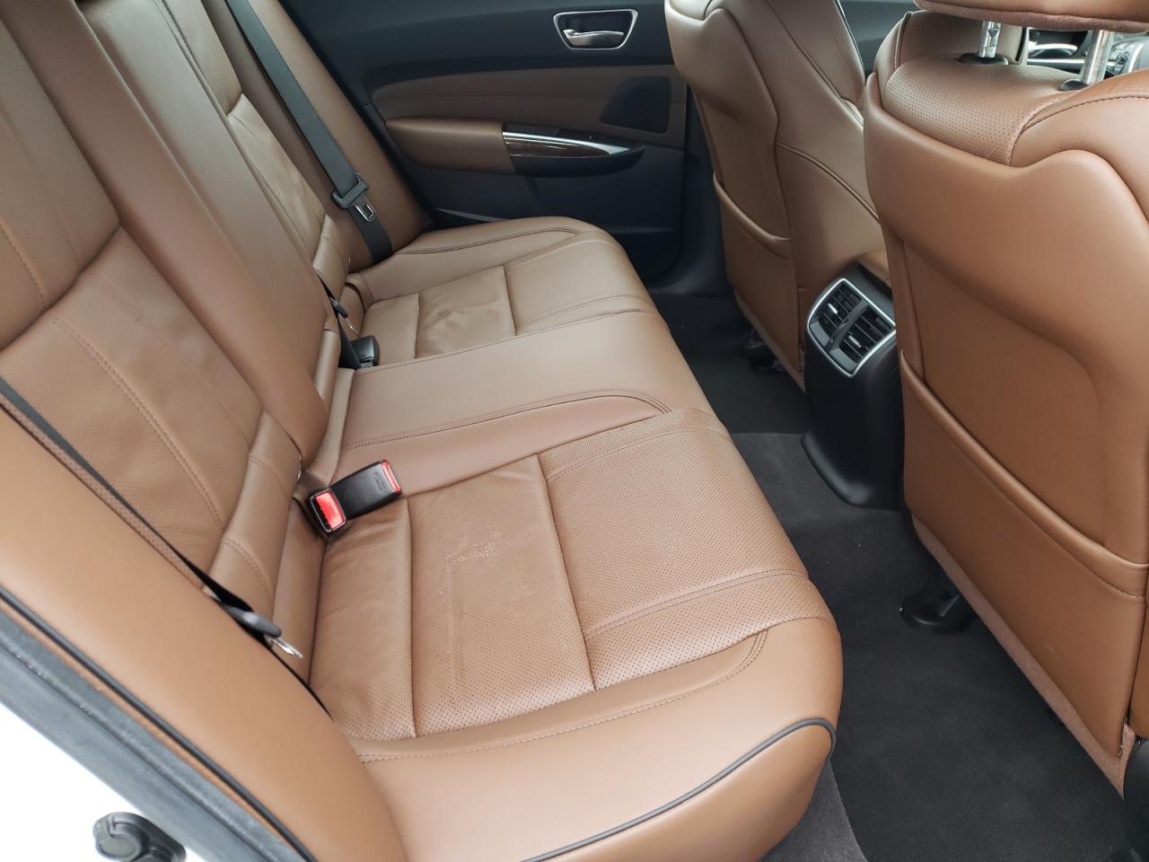 Photo 6 from auction – 2020 ACURA TLX TECHNO with VIN 19UUB3F48LA001050