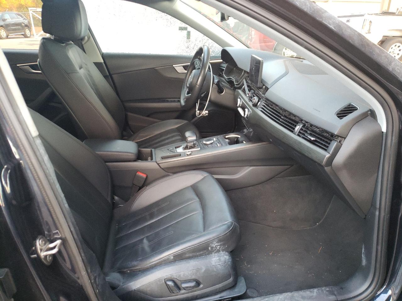 Photo 5 from auction – 2018 AUDI A4 PREMIUM with VIN WAUKMAF45JA125274