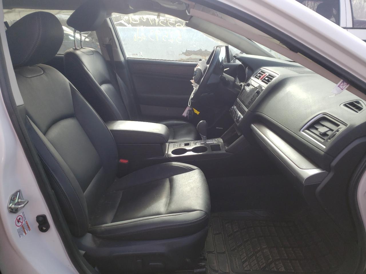 Photo 5 from auction – 2017 SUBARU OUTBACK 2. with VIN 4S4BSANC4H3282886