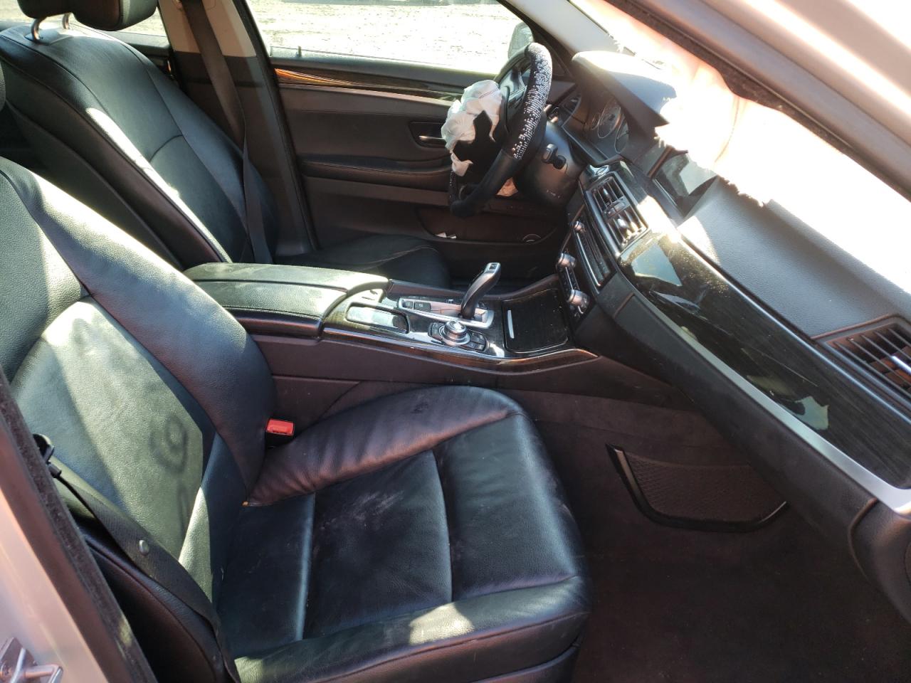 Photo 5 from auction – 2013 BMW 528 XI with VIN WBAXH5C53DD107535