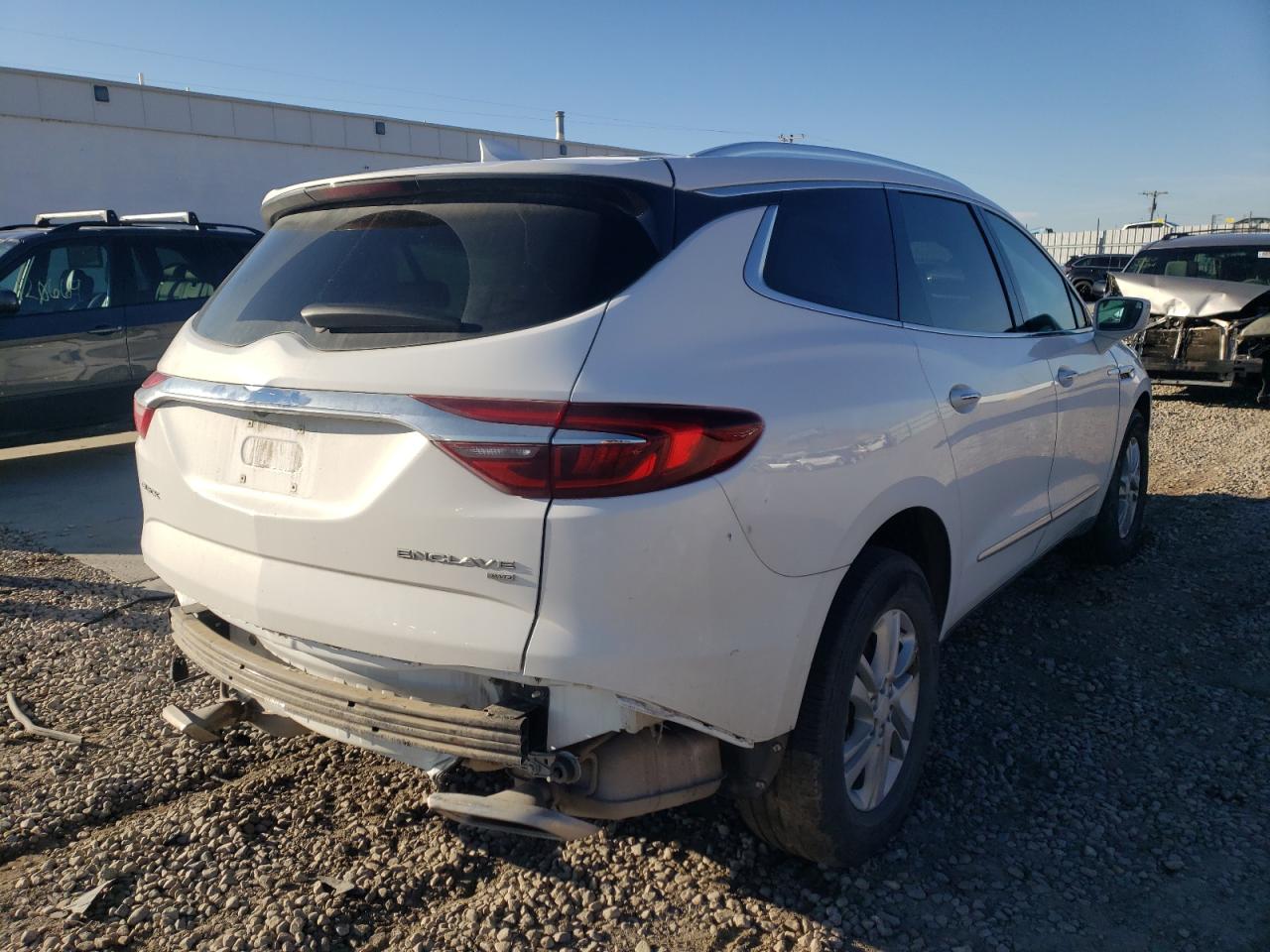 Photo 4 from auction – 2018 BUICK ENCLAVE ES with VIN 5GAEVAKW2JJ261447