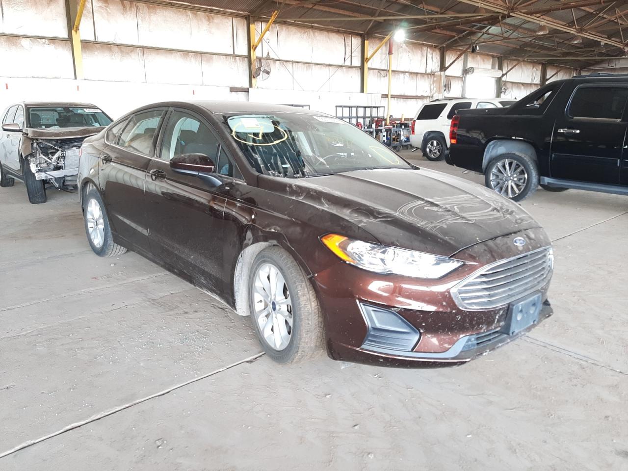 FORD FUSION SE 2019 with VIN 3FA6P0HD3KR214020 - Photo from auction