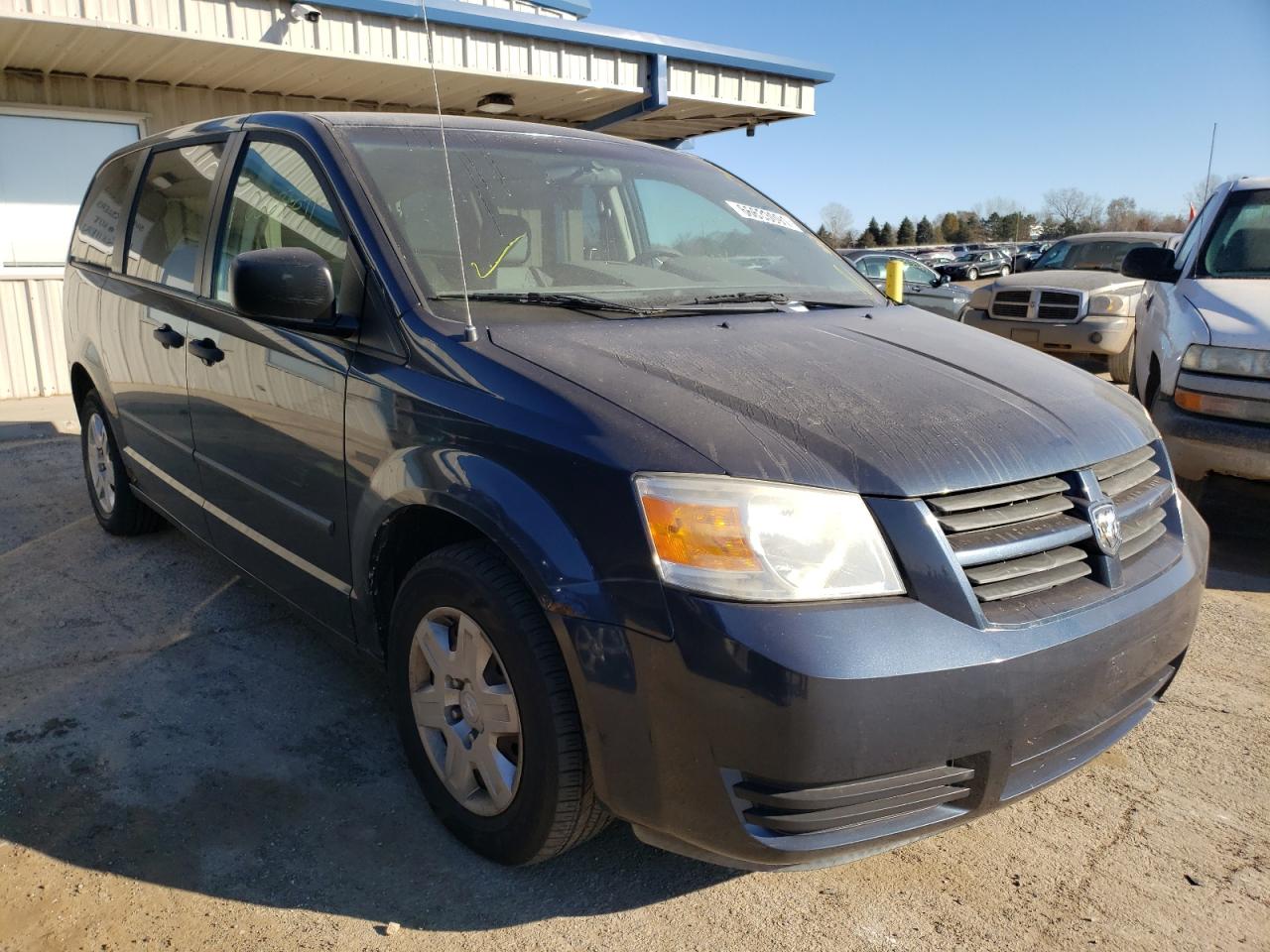 DODGE GRAND CARA 2008 with VIN 1D8HN44H98B100661 - Photo from auction