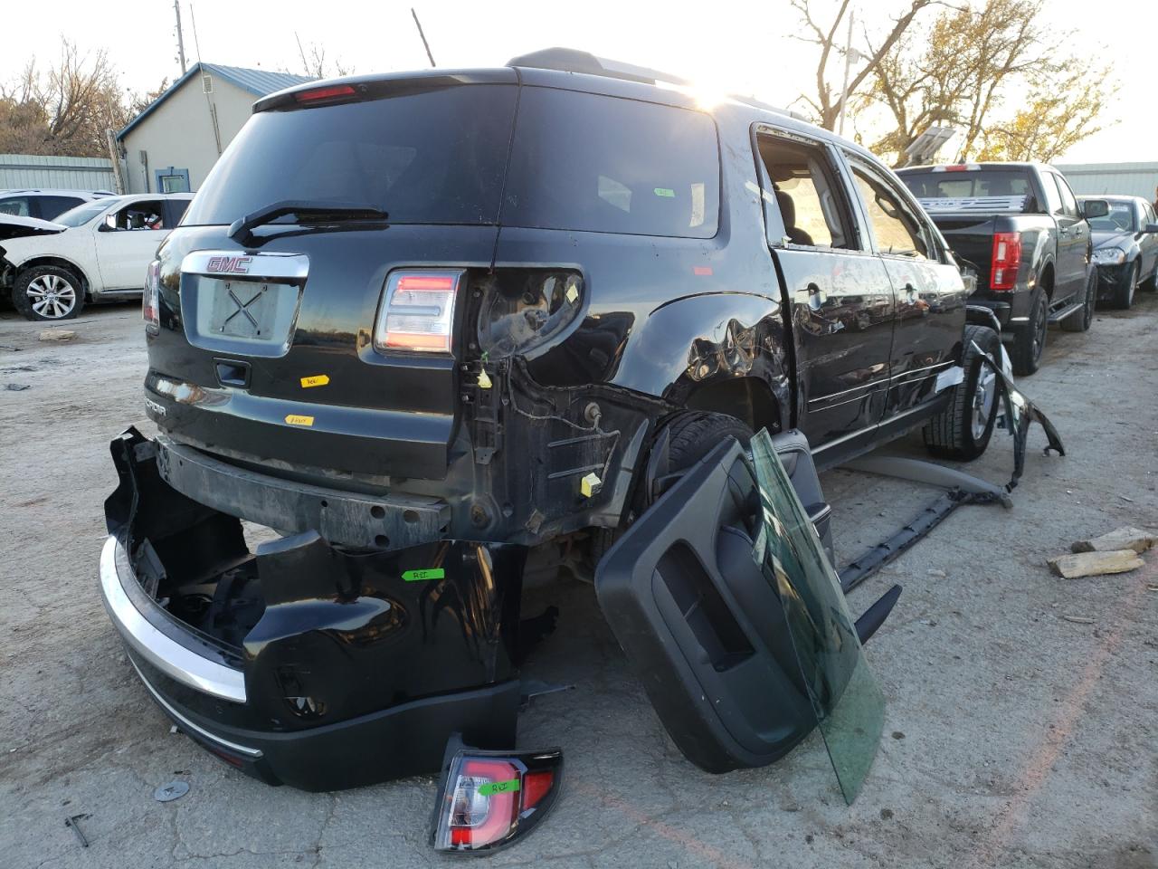 Photo 4 from auction – 2015 GMC ACADIA SLE with VIN 1GKKRNED6FJ165985