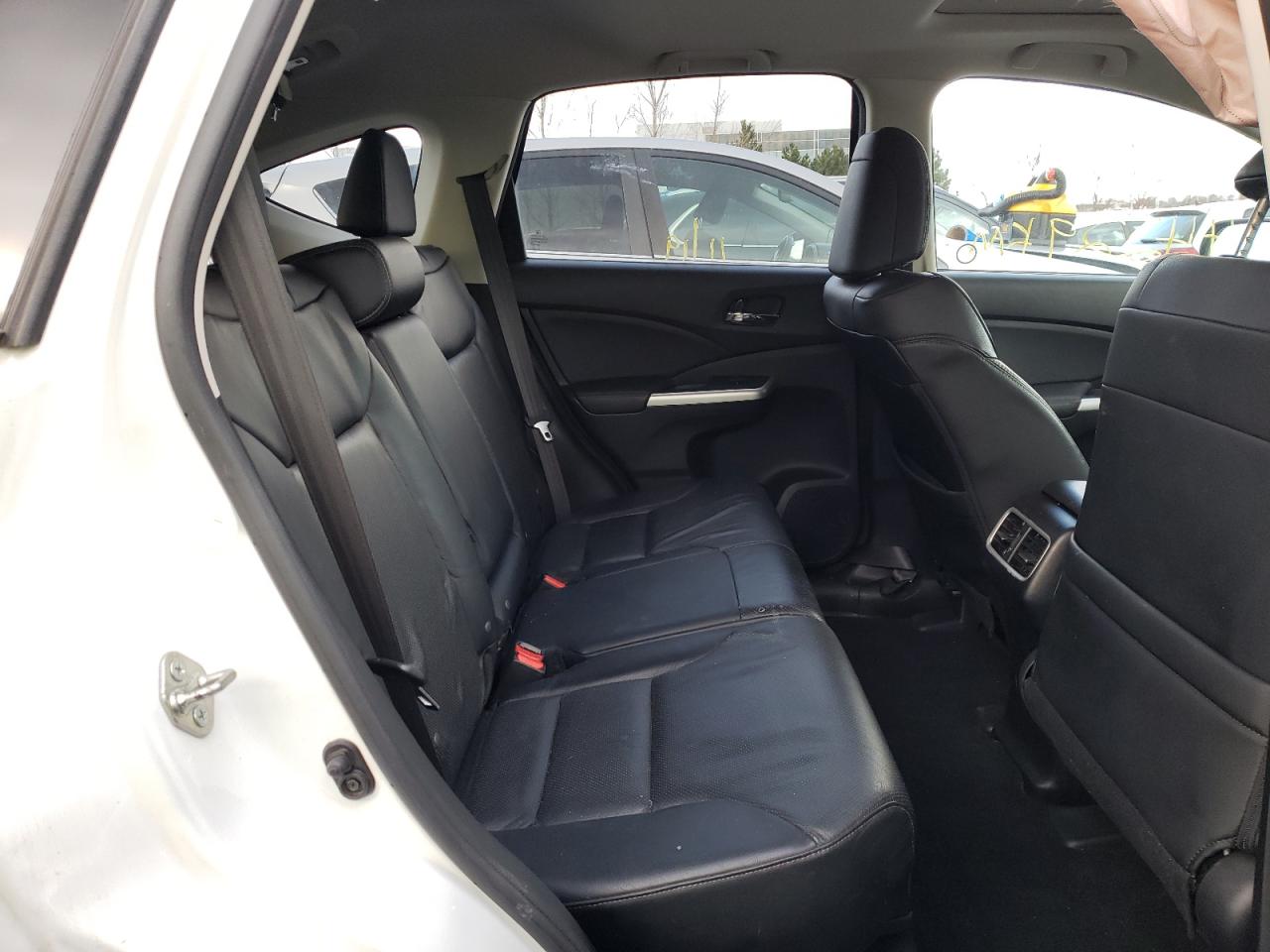 Photo 6 from auction – 2016 HONDA CR-V TOURI with VIN 5J6RM4H95GL800964