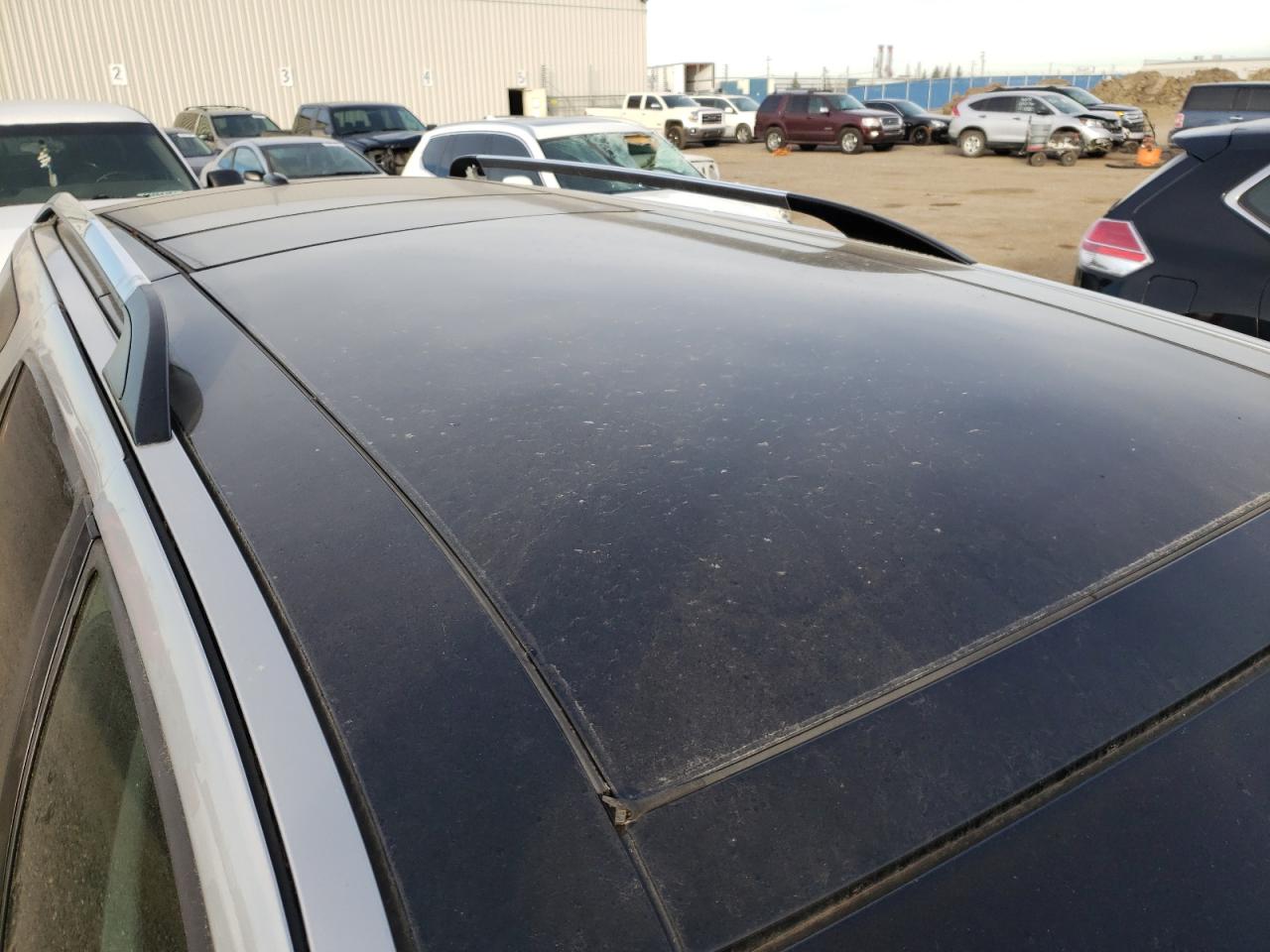Photo 9 from auction – 2005 CADILLAC SRX with VIN 1GYEE63A550108971