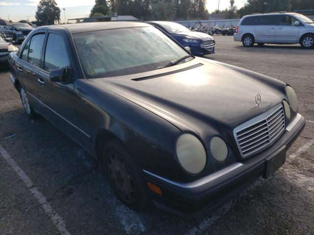 Photo 1 from auction – 1998 MERCEDES-BENZ E 320 with VIN WDBJF65FXWA708762