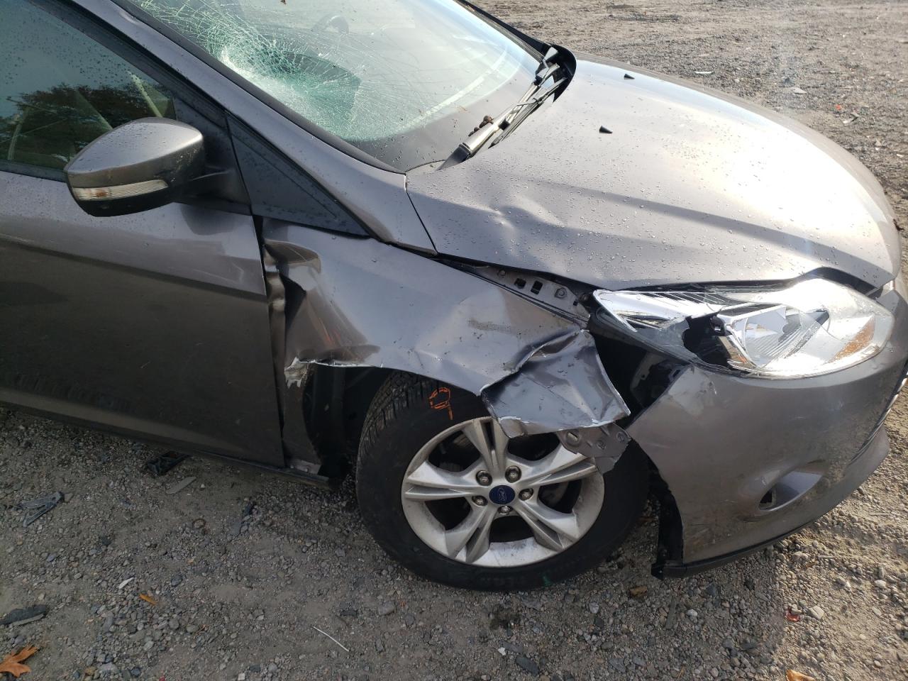 Photo 9 from auction – 2014 FORD FOCUS SE with VIN 1FADP3K29EL408330