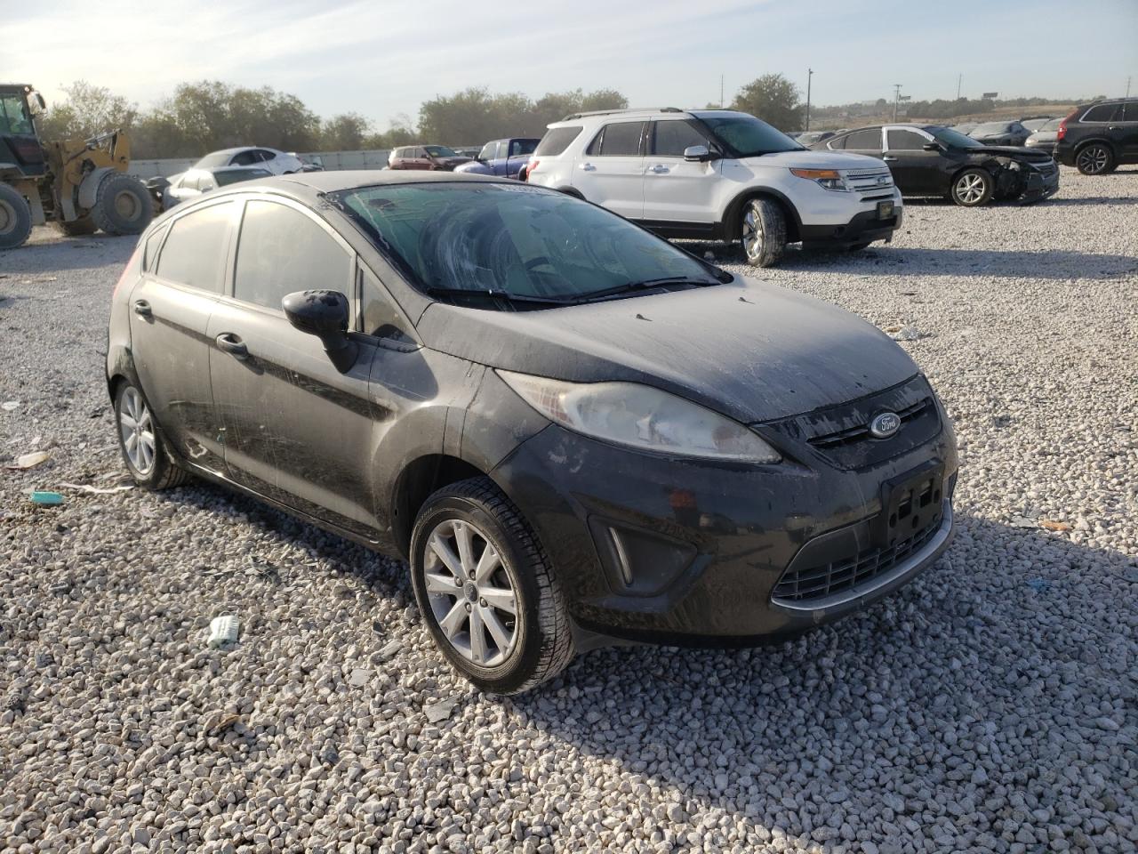 FORD FIESTA SE 2012 with VIN 3FADP4EJ4CM150643 - Photo from auction