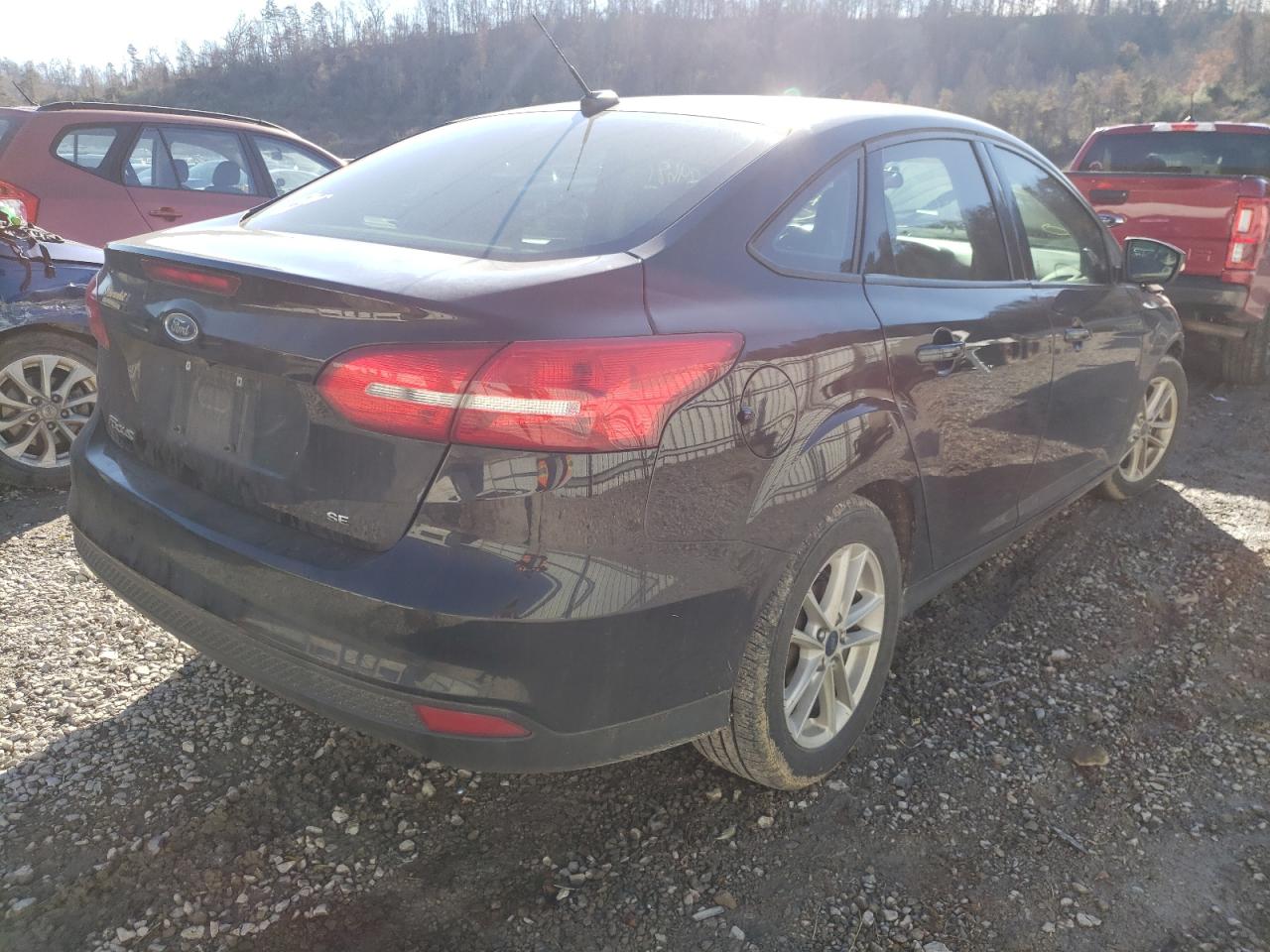 Photo 4 from auction – 2018 FORD FOCUS SE with VIN 1FADP3F24JL221811