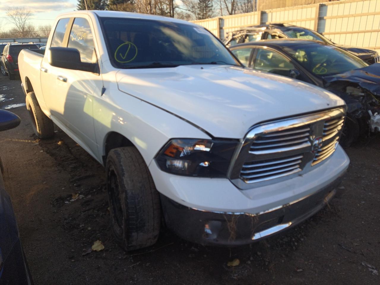 RAM 1500 SLT 2013 مع رقم تعريف المركبة 1C6RR7GT4DS695963 - صورة من المزاد