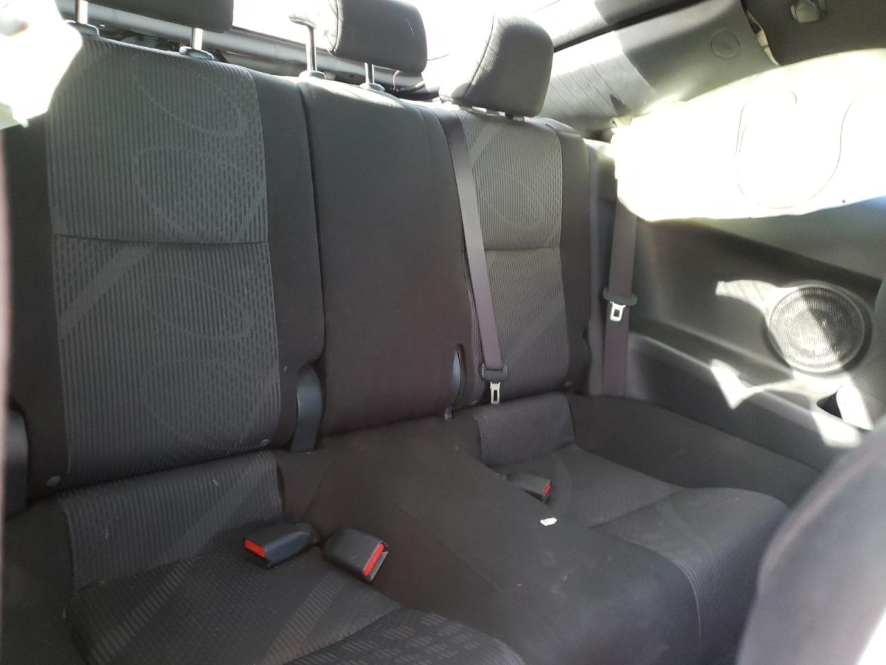 Photo 13 from auction – 2012 TOYOTA SCION TC with VIN JTKJF5C72C3035045