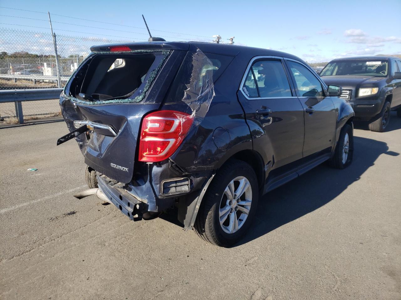 Photo 4 from auction – 2016 CHEVROLET EQUINOX LS with VIN 2GNFLEEKXG6315521