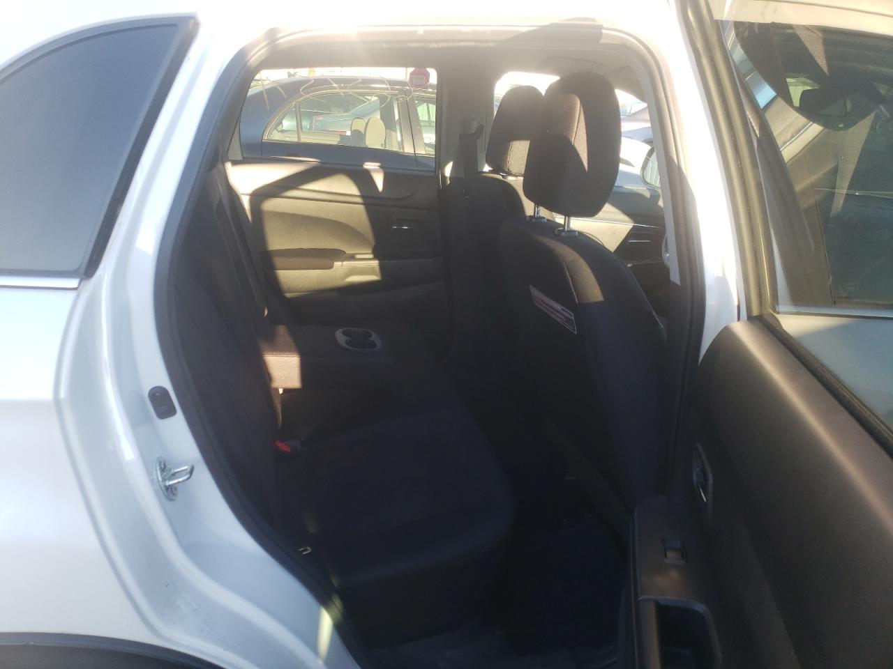 Photo 6 from auction – 2013 MITSUBISHI OUTLANDER with VIN 4A4AR5AU7DE025133