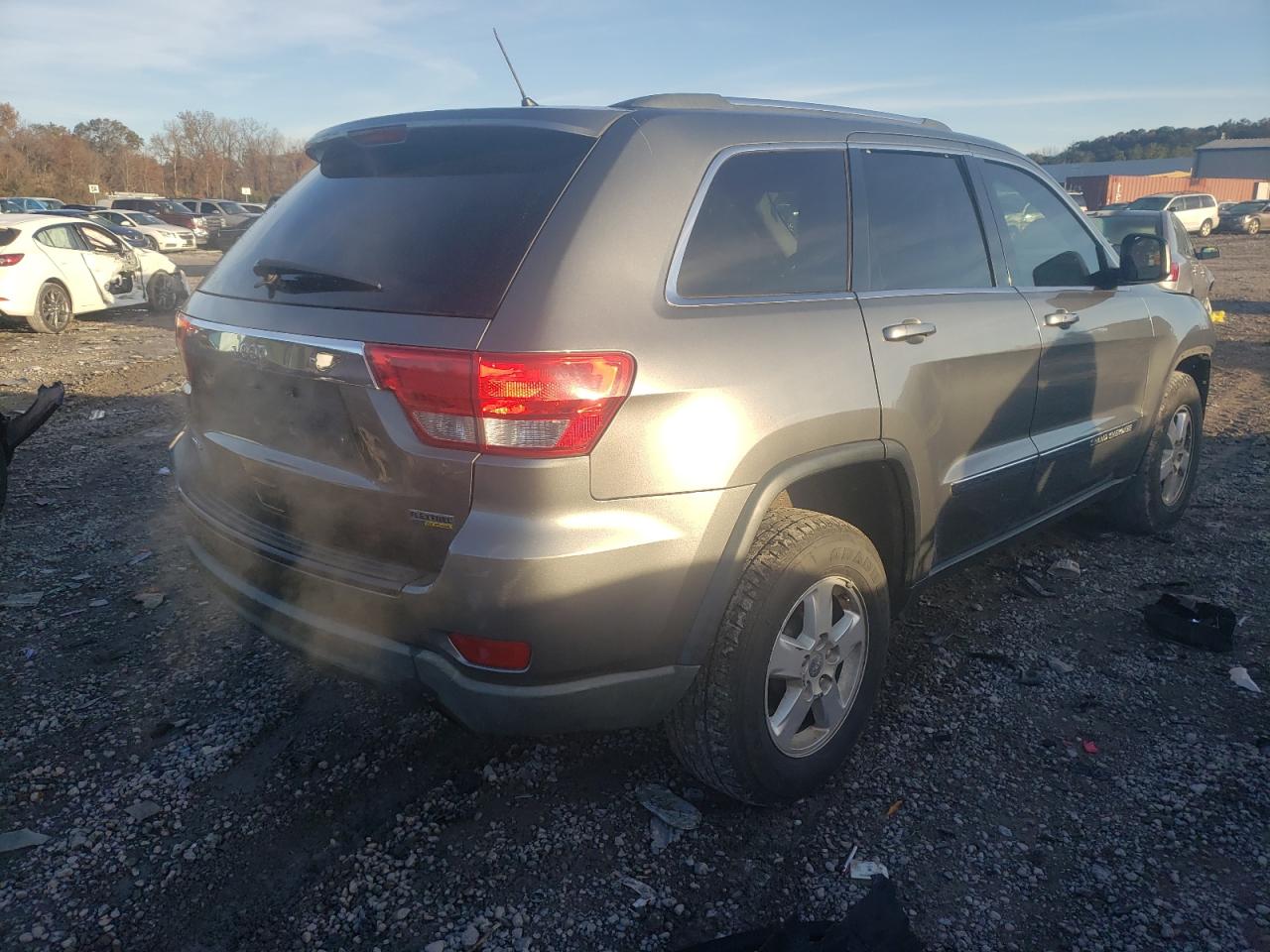 Photo 4 from auction – 2012 JEEP GRAND CHER with VIN 1C4RJEAG5CC360316