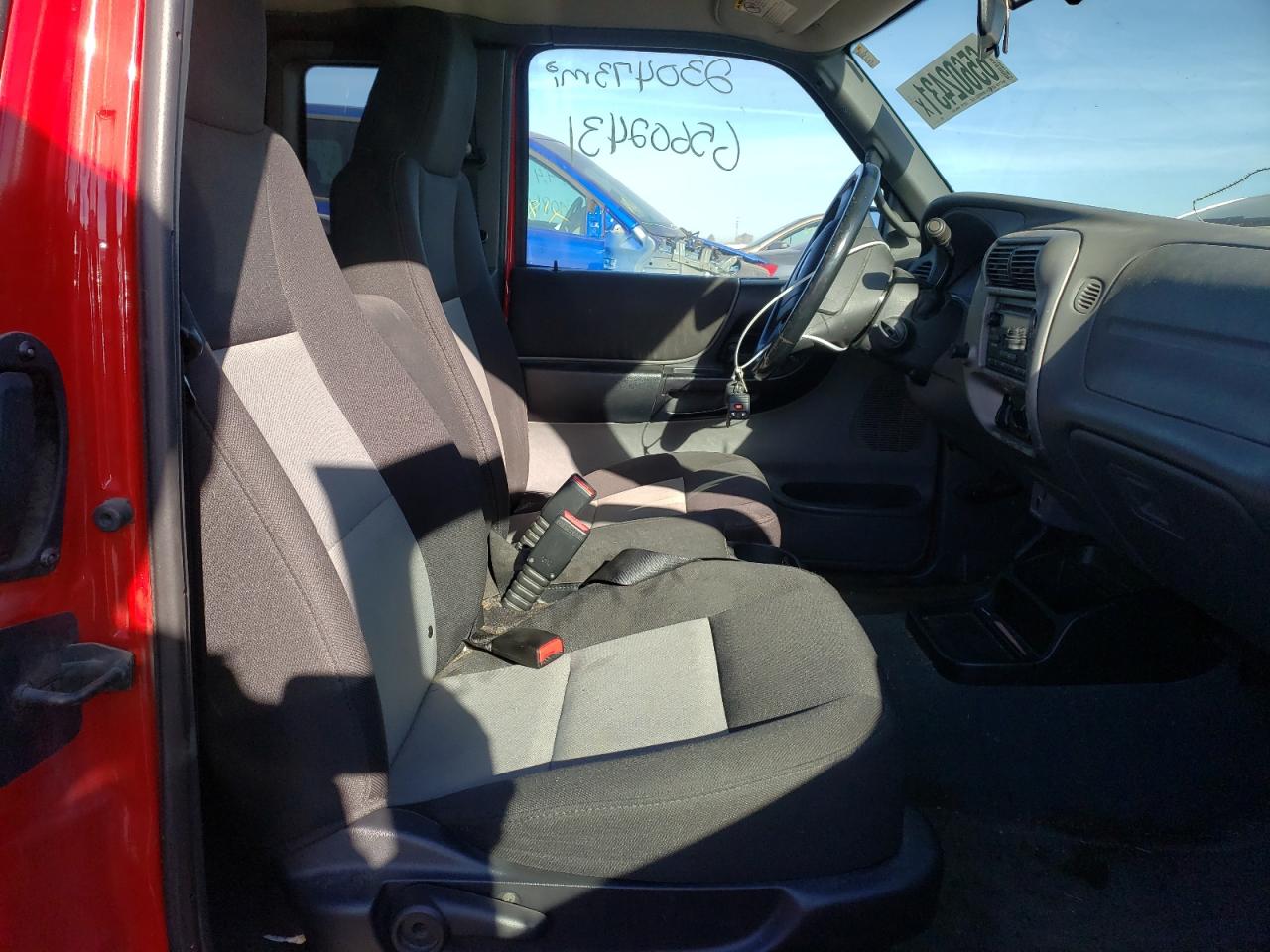 Photo 5 from auction – 2006 FORD RANGER with VIN 1FTYR44U74PA82836