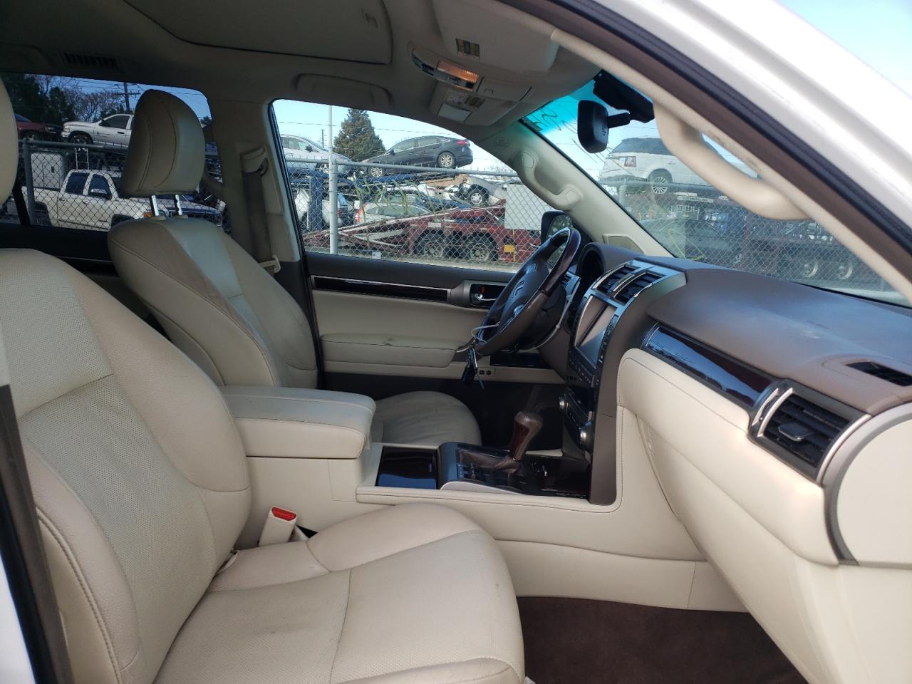 Photo 5 from auction – 2014 LEXUS GX 460 with VIN JTJBM7FX2E5087935