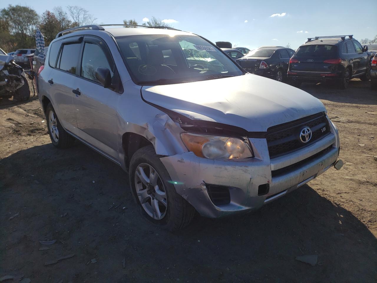 TOYOTA RAV4 2011 con VIN JTMBK4DV5BD018344 - Foto de la subasta