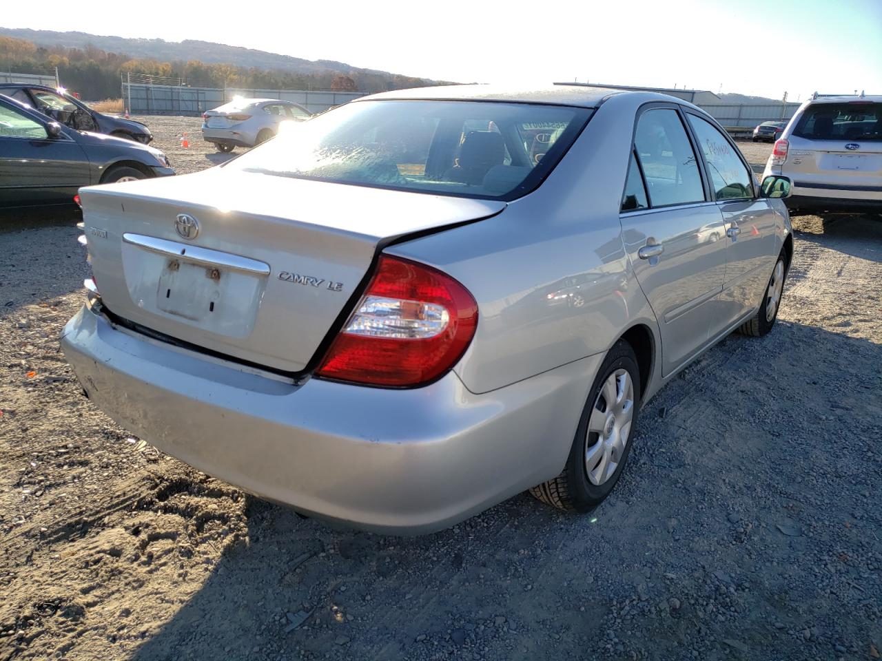 Photo 4 from auction – 2003 TOYOTA CAMRY LE with VIN 4T1BE32K33U147268